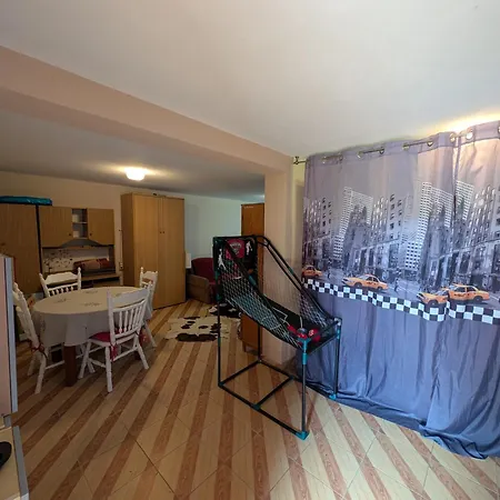 Letniskowy W Szkotowie *