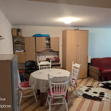 Letniskowy W Szkotowie 度假居 *